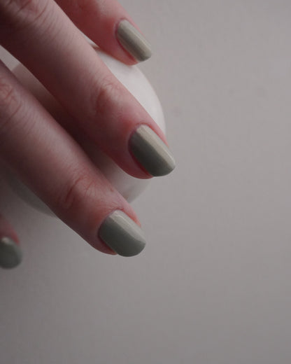 09 CELADON / NAIL COLOR